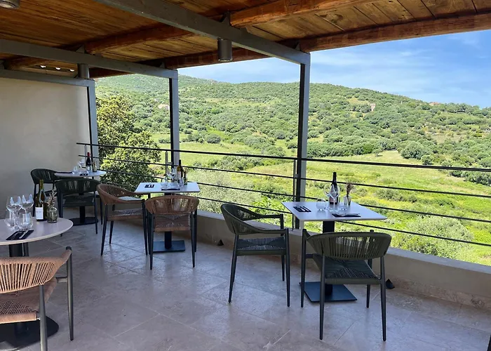 - Restaurant U Santu Petru * Saint-Florent (Corsica)