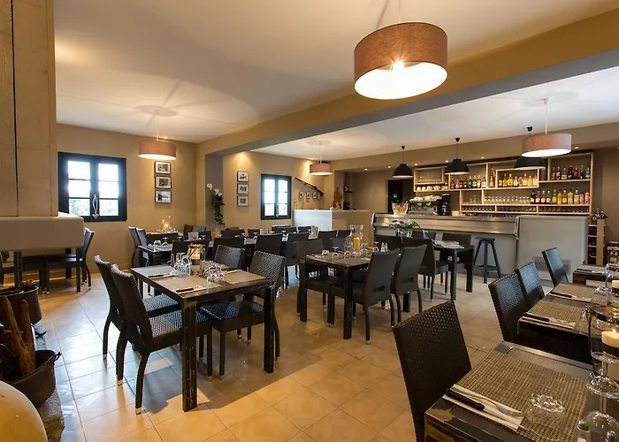 - Restaurant U Santu Petru