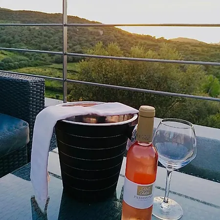 - Restaurant U Santu Petru Hotel Saint-Florent (Corsica)