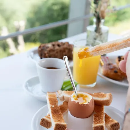 - Restaurant U Santu Petru * Saint-Florent (Corsica)